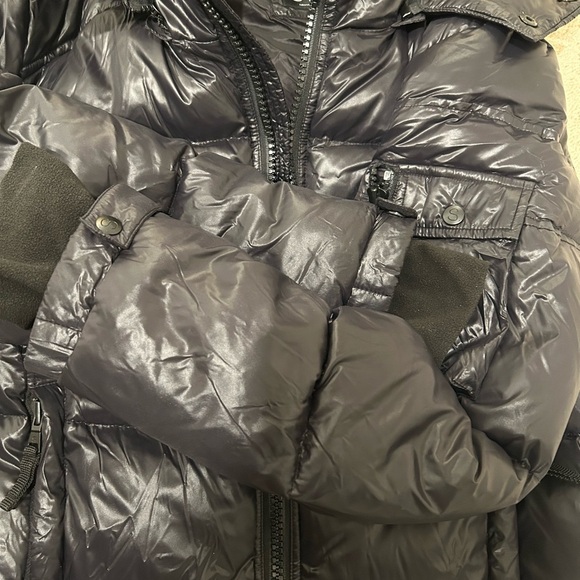 S13 Black Puffer Jacket with Faux Fur Hood - Picture 10 of 10